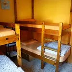 La Closa Hostel Castellar De N'Hug